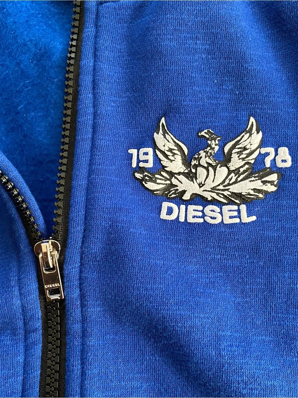 Diesel two piece